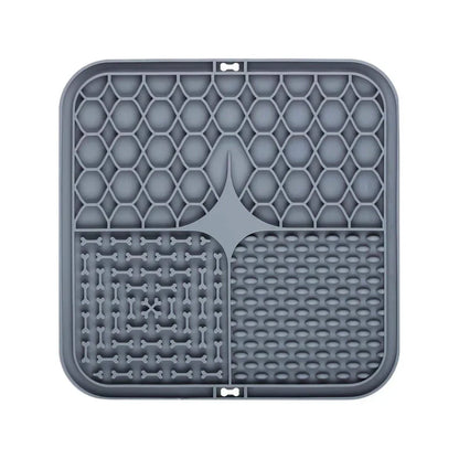 Silicone pet licking pad
